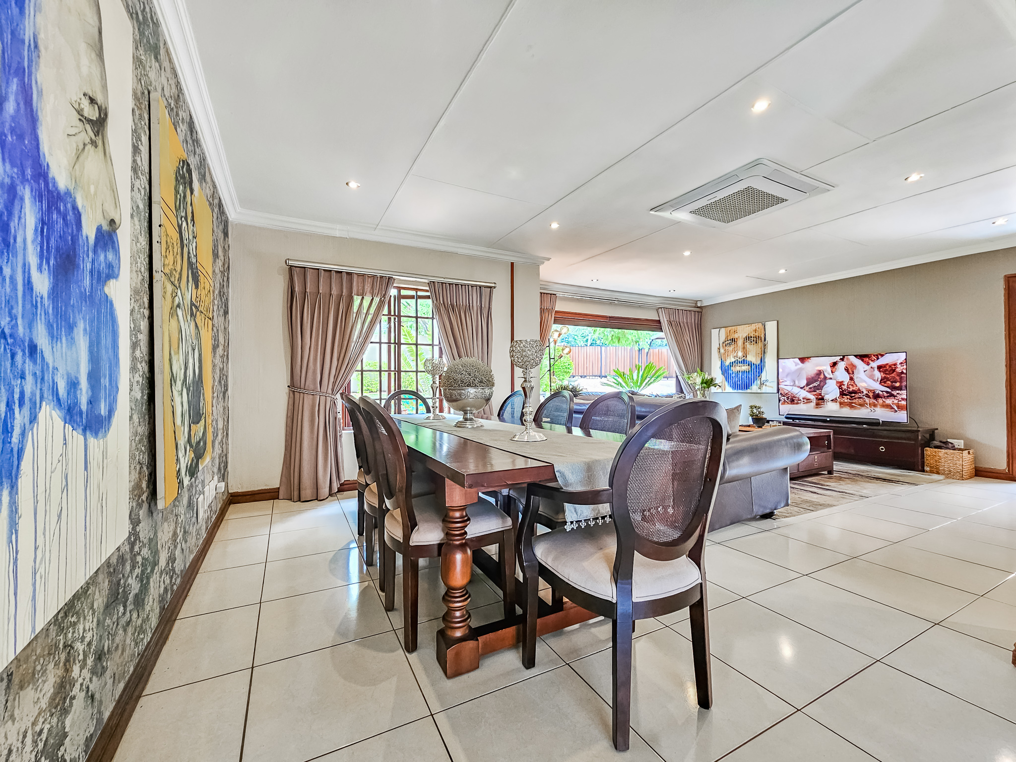 2 Bedroom Property for Sale in Faerie Glen Gauteng