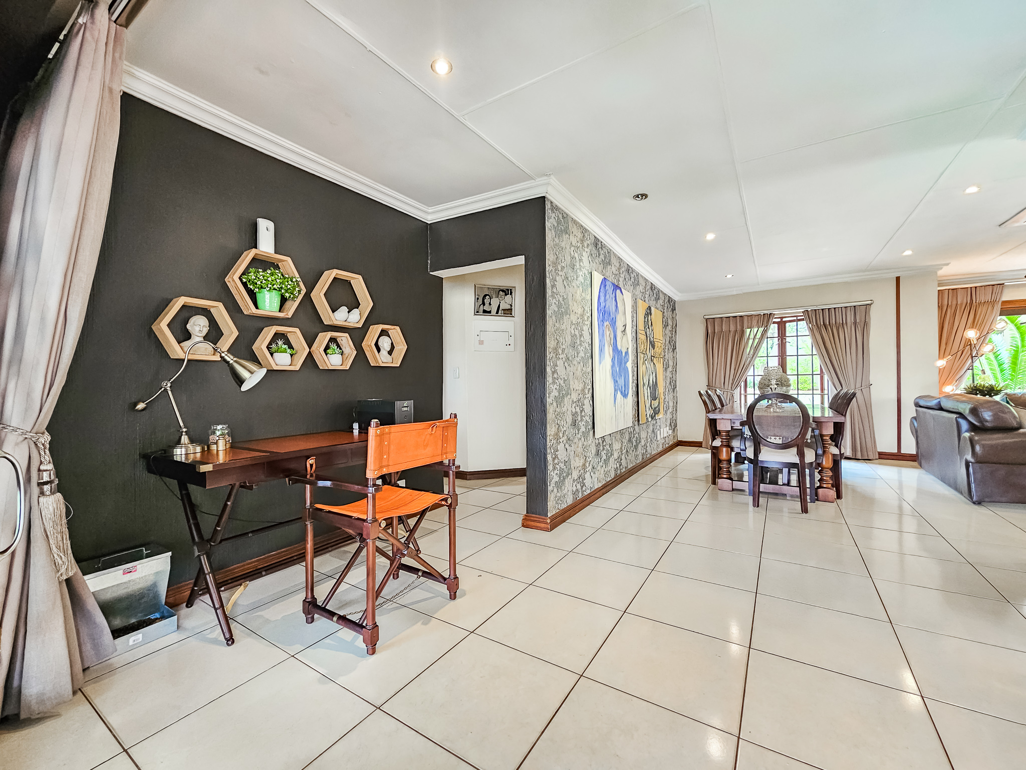 2 Bedroom Property for Sale in Faerie Glen Gauteng