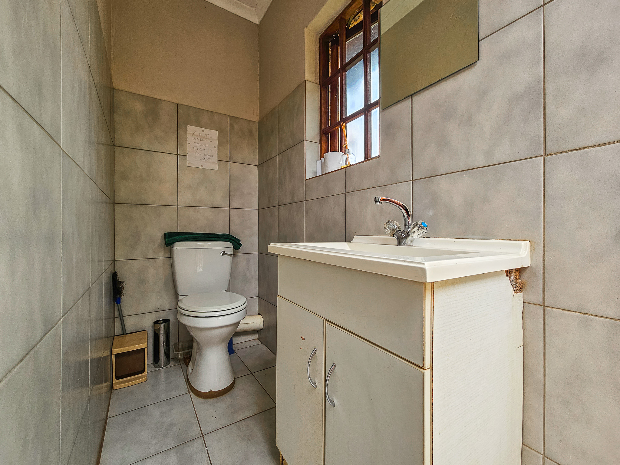 2 Bedroom Property for Sale in Faerie Glen Gauteng