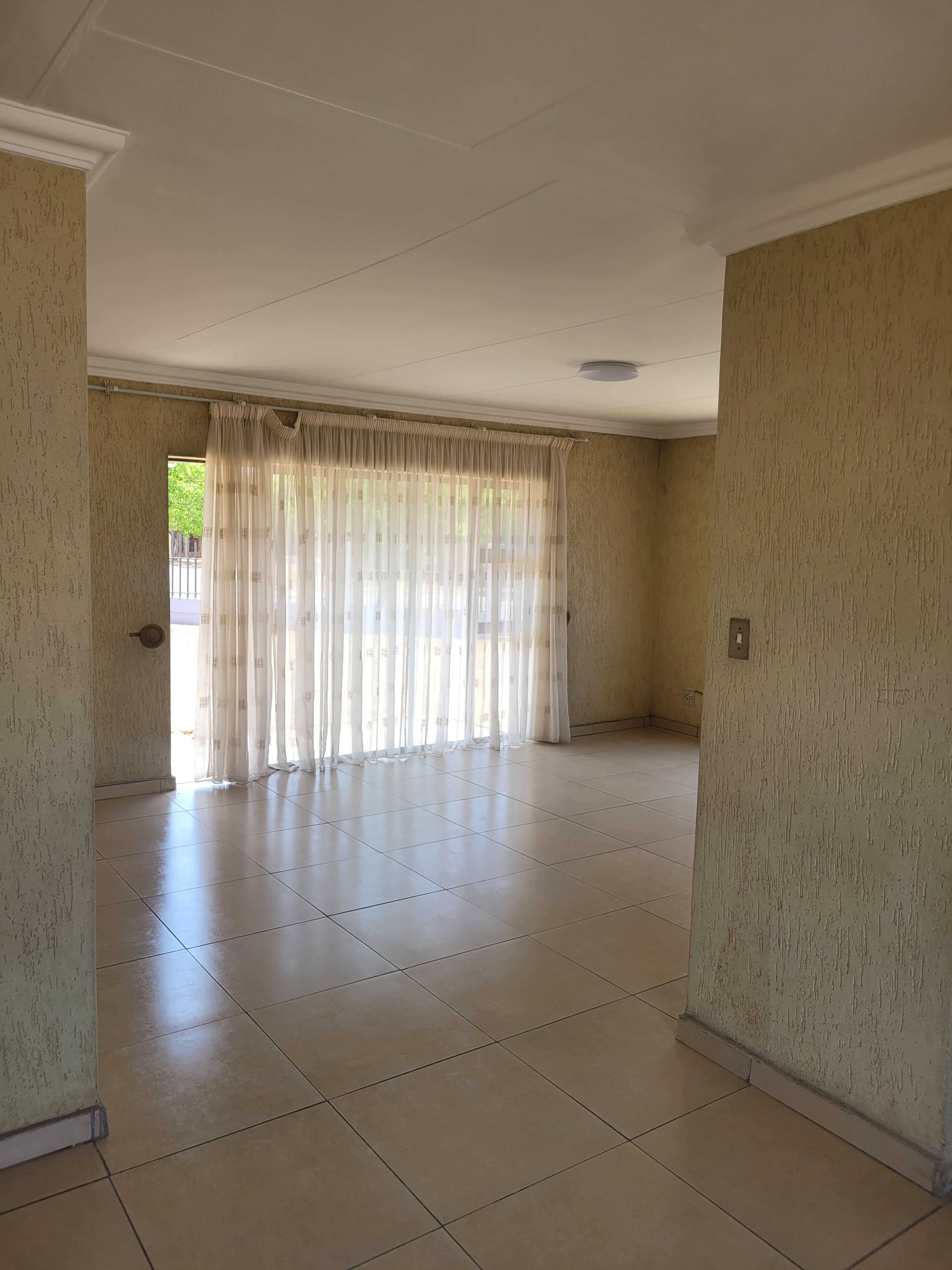 3 Bedroom Property for Sale in Vanderbijlpark SE 6 Gauteng