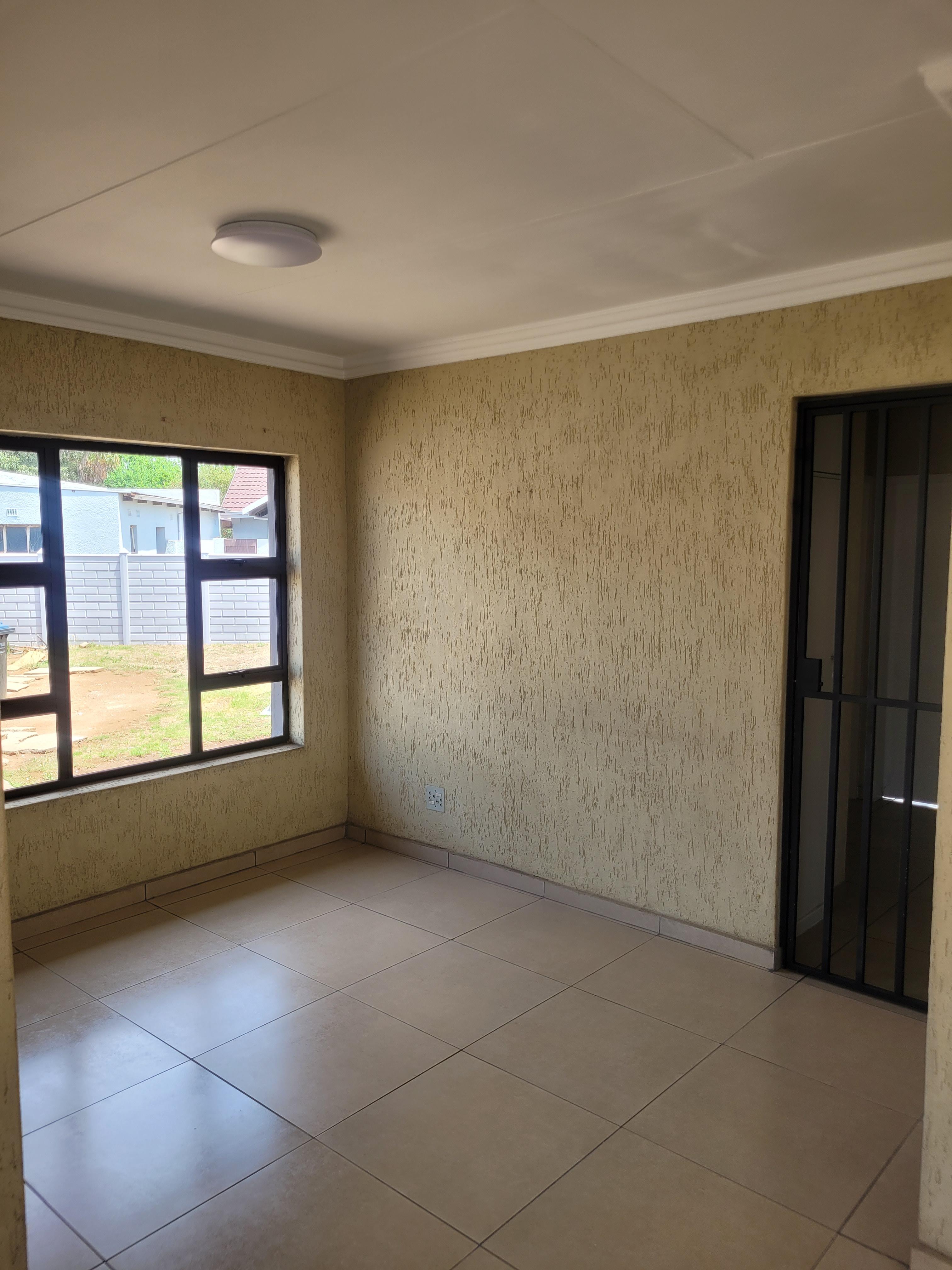 3 Bedroom Property for Sale in Vanderbijlpark SE 6 Gauteng