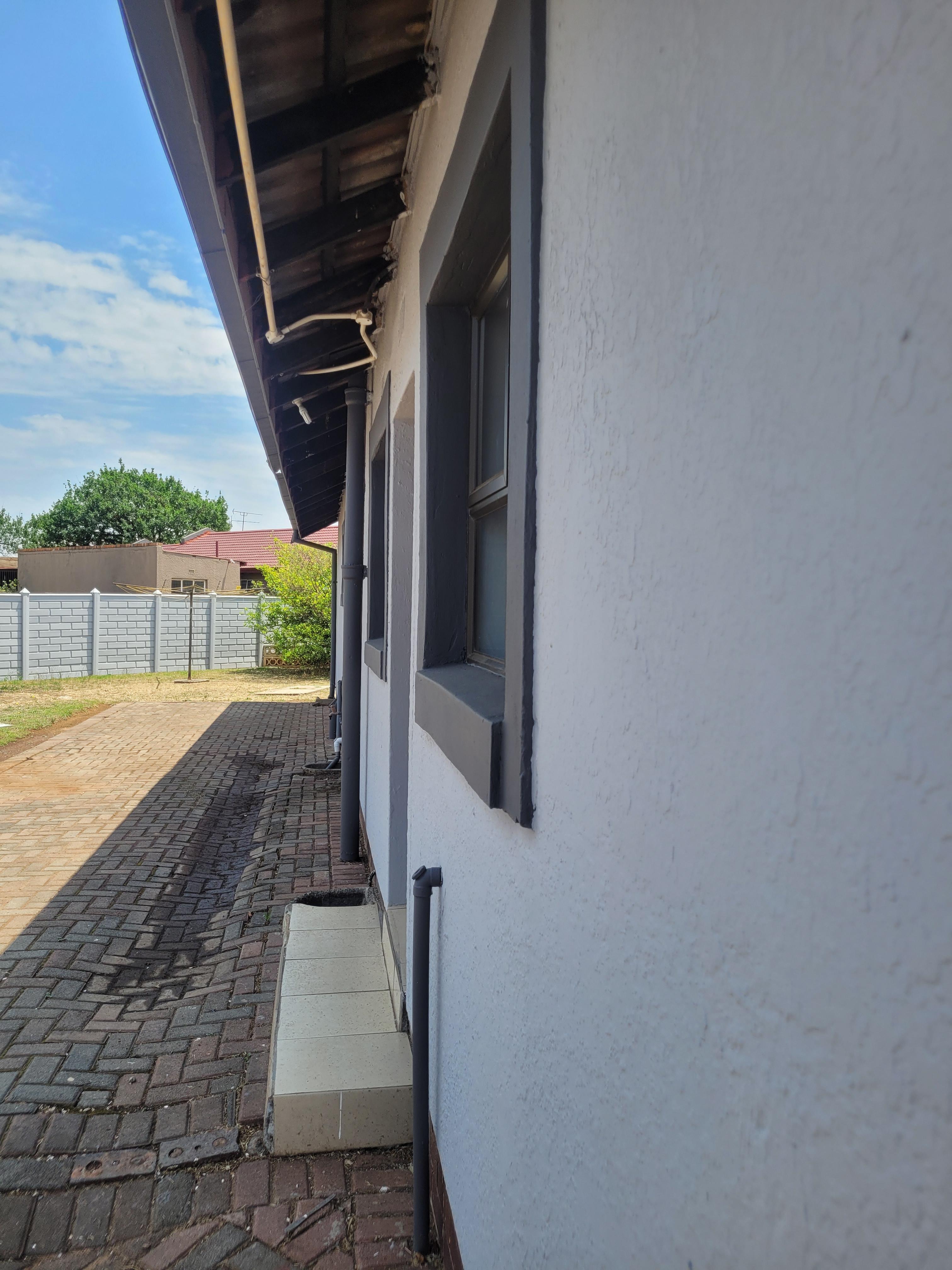 3 Bedroom Property for Sale in Vanderbijlpark SE 6 Gauteng