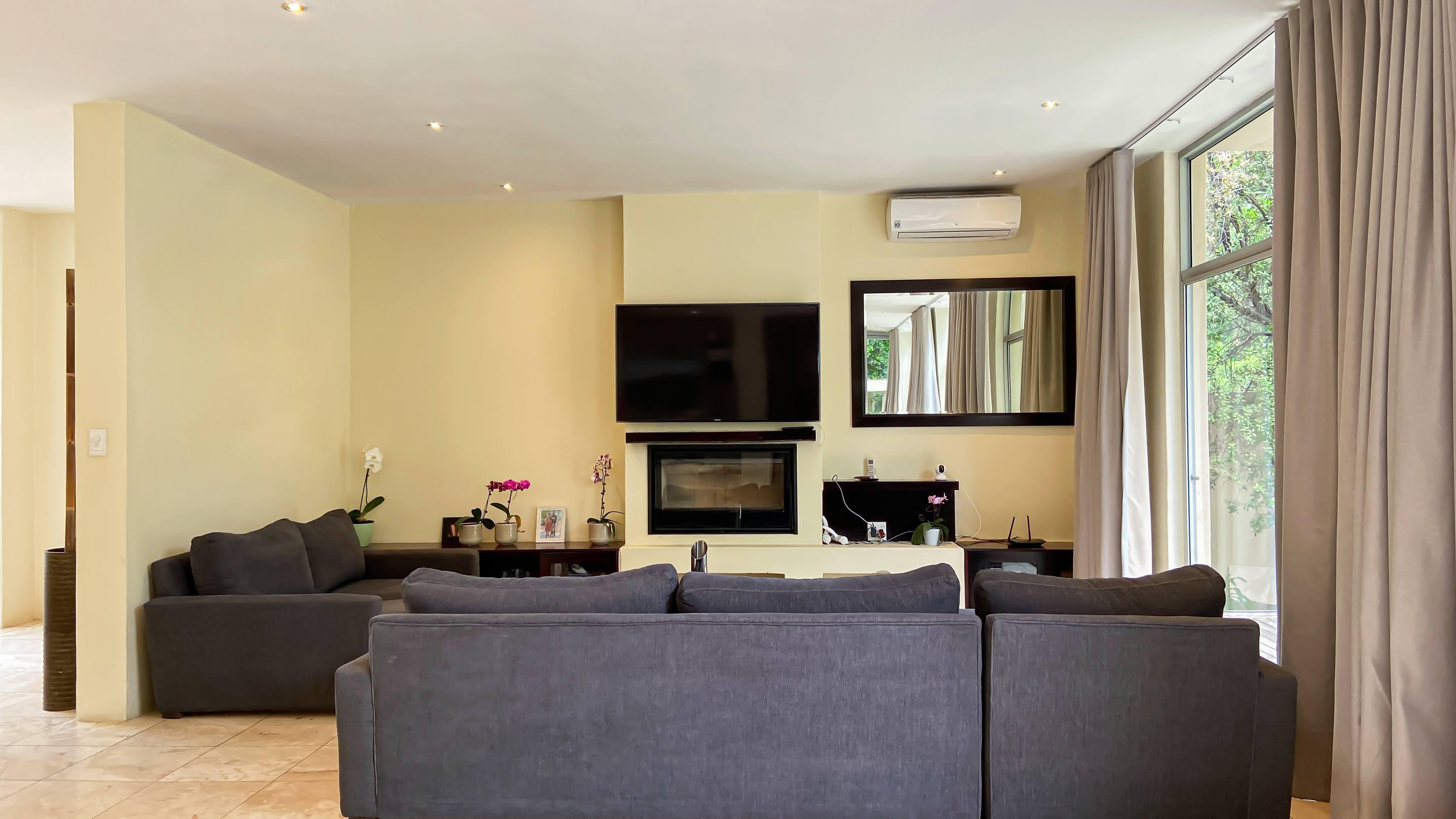 4 Bedroom Property for Sale in Woodmead Gauteng