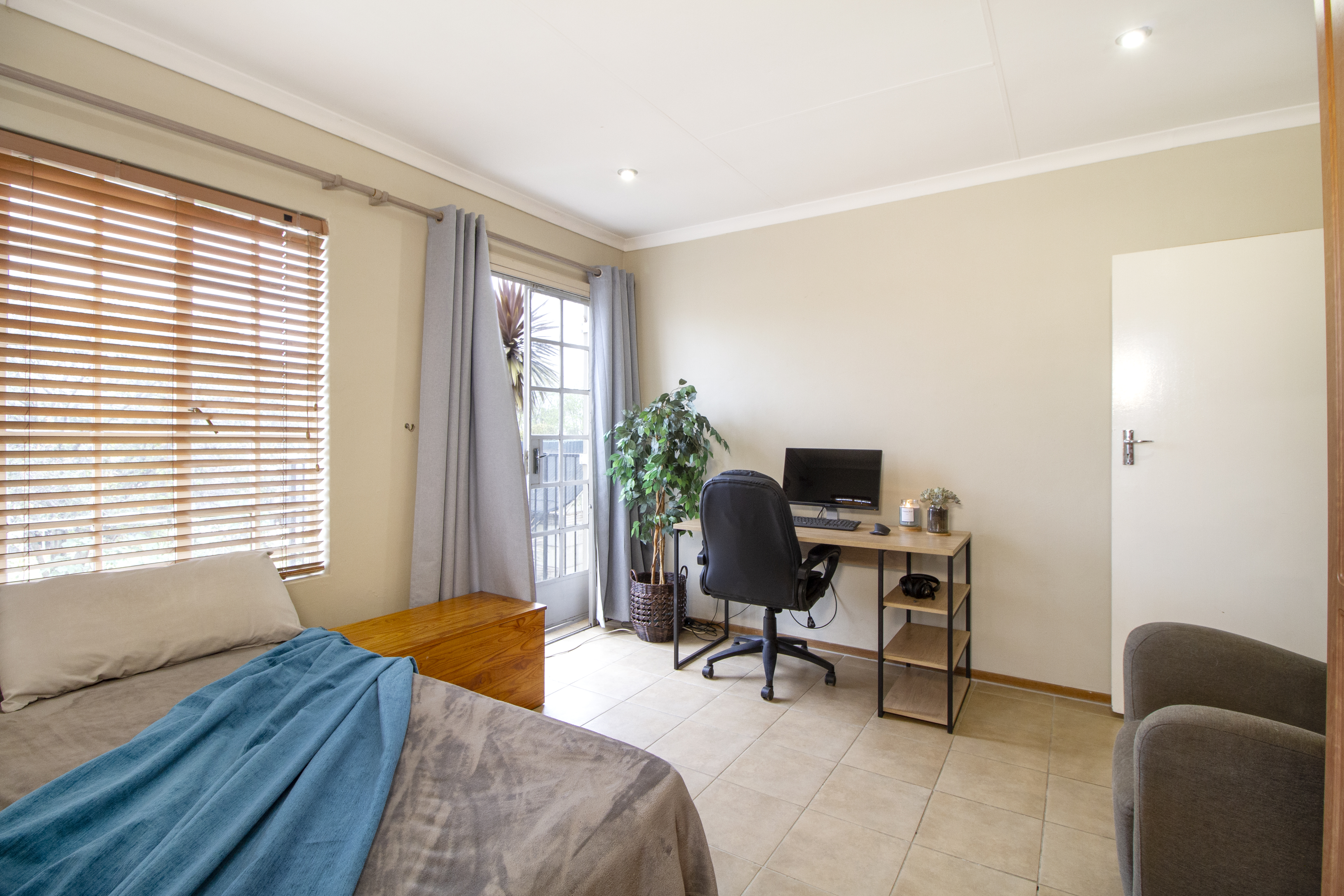 3 Bedroom Property for Sale in Rietvalleirand Gauteng