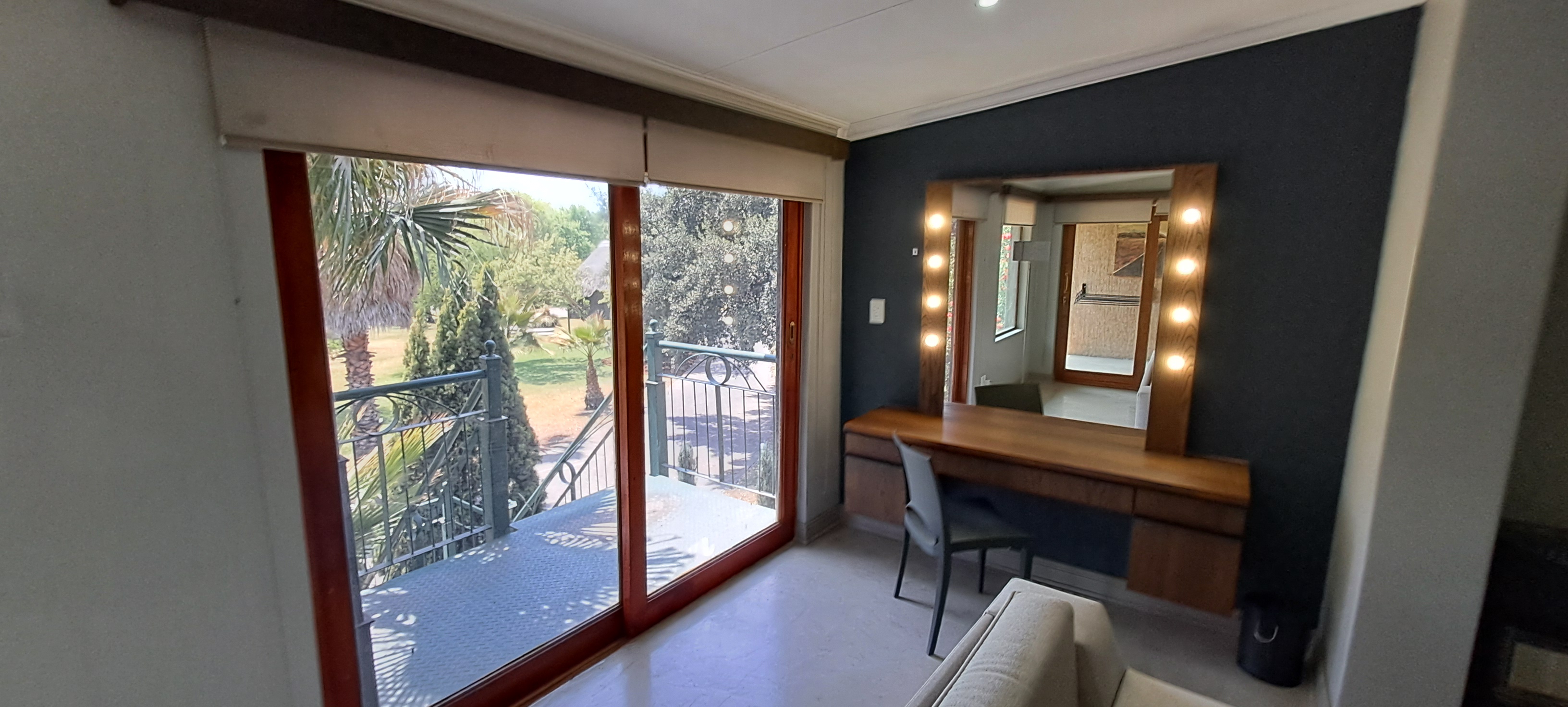 3 Bedroom Property for Sale in Three Rivers Proper Gauteng