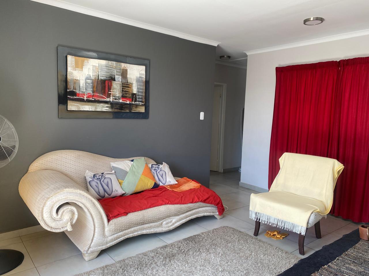 2 Bedroom Property for Sale in Lombardy Estate Gauteng