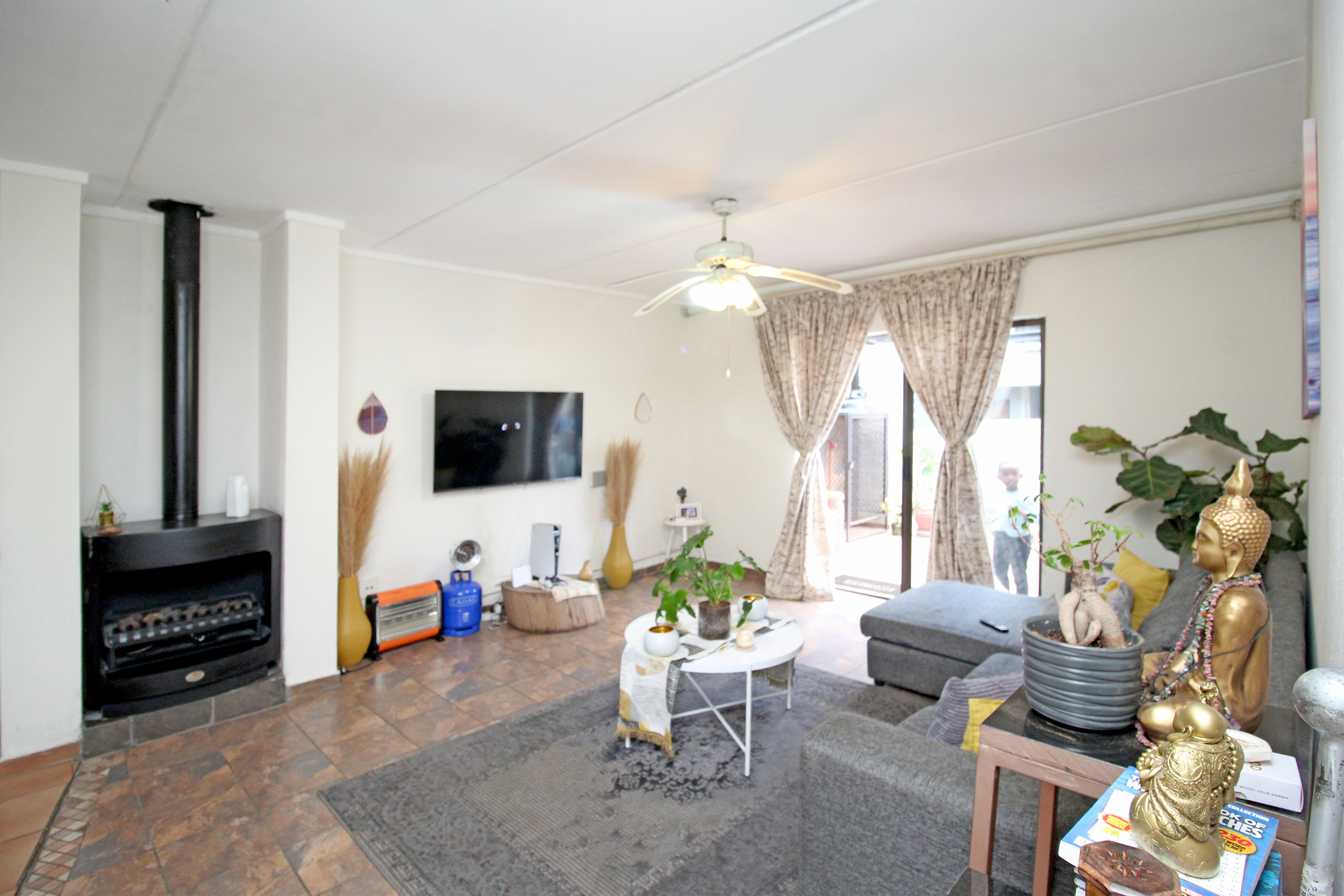 3 Bedroom Property for Sale in Petervale Gauteng