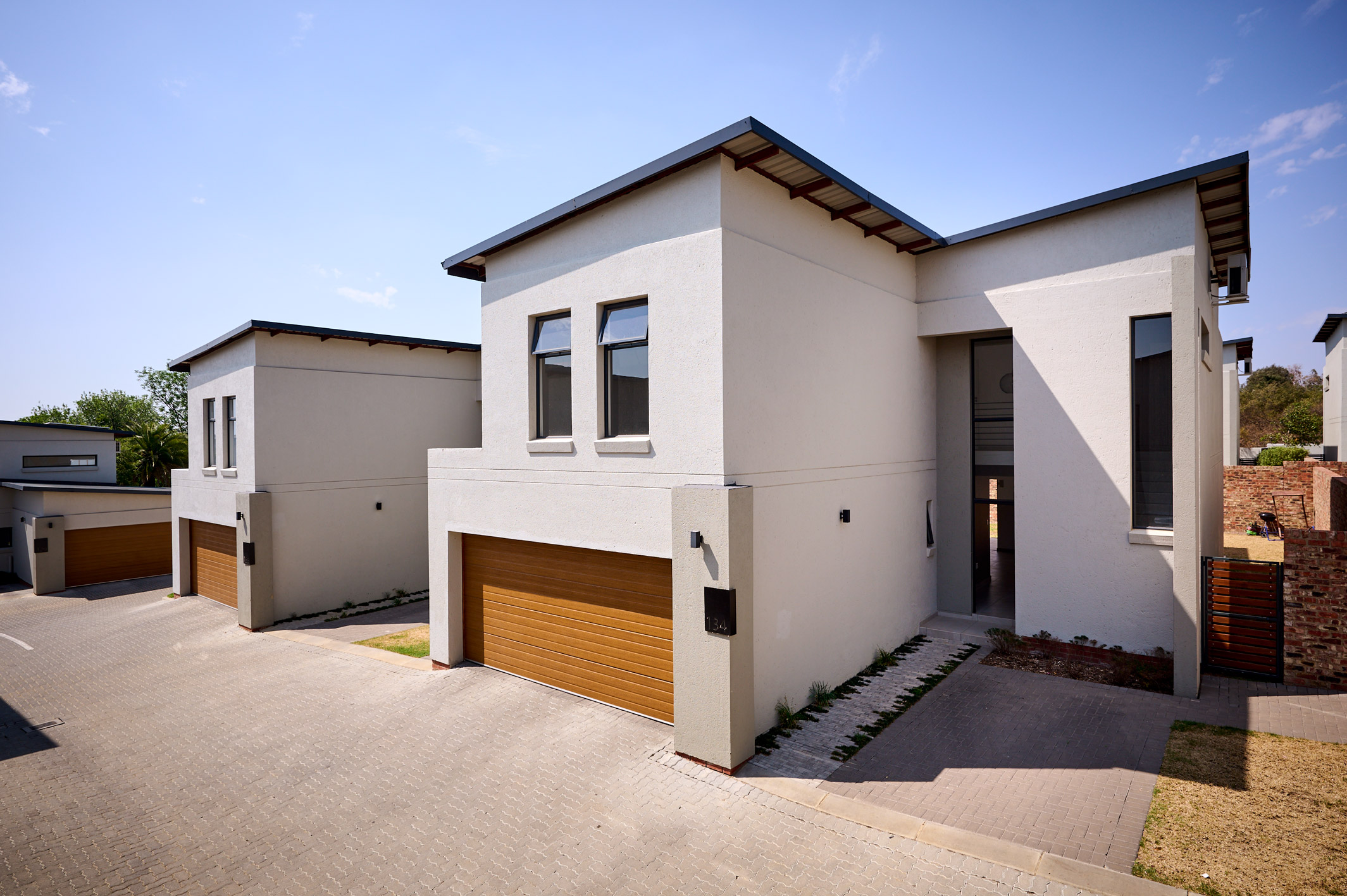 4 Bedroom Property for Sale in Crowthorne AH Gauteng