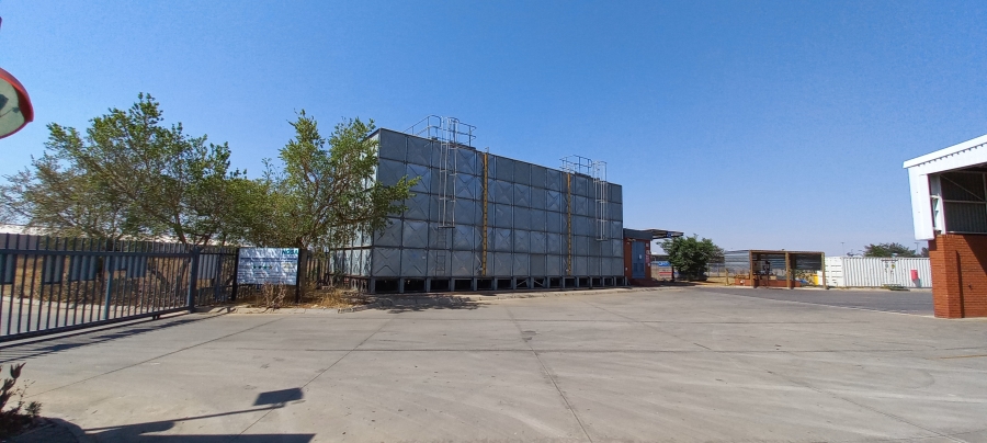 To Let commercial Property for Rent in Kliprivier Gauteng