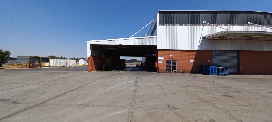 To Let commercial Property for Rent in Kliprivier Gauteng