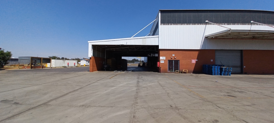 Commercial Property for Sale in Alberante Gauteng