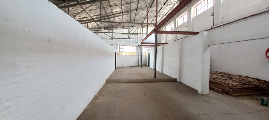 To Let commercial Property for Rent in City Deep Gauteng