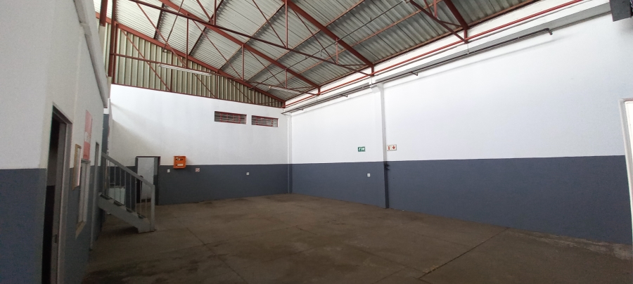 To Let commercial Property for Rent in City Deep Gauteng