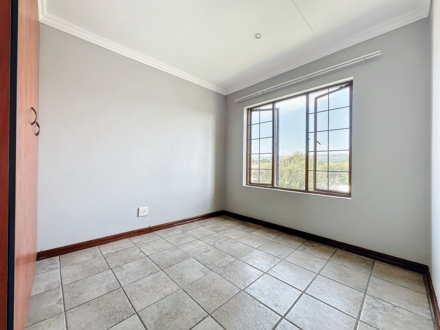 2 Bedroom Property for Sale in Montana Tuine Gauteng