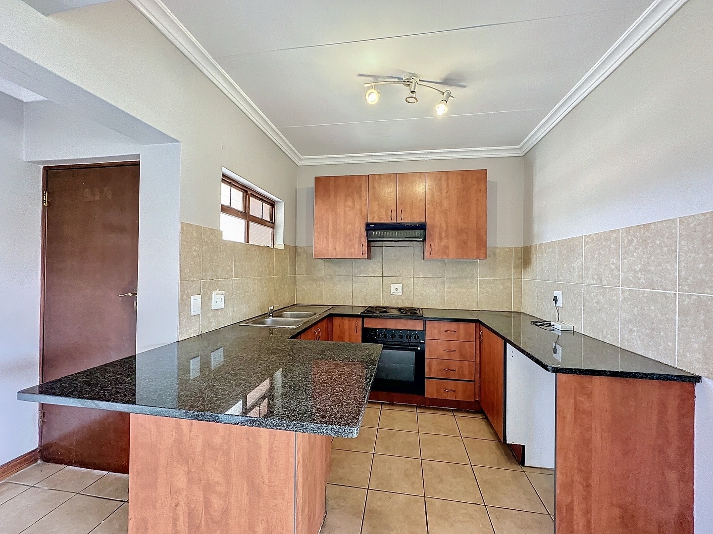 2 Bedroom Property for Sale in Montana Tuine Gauteng