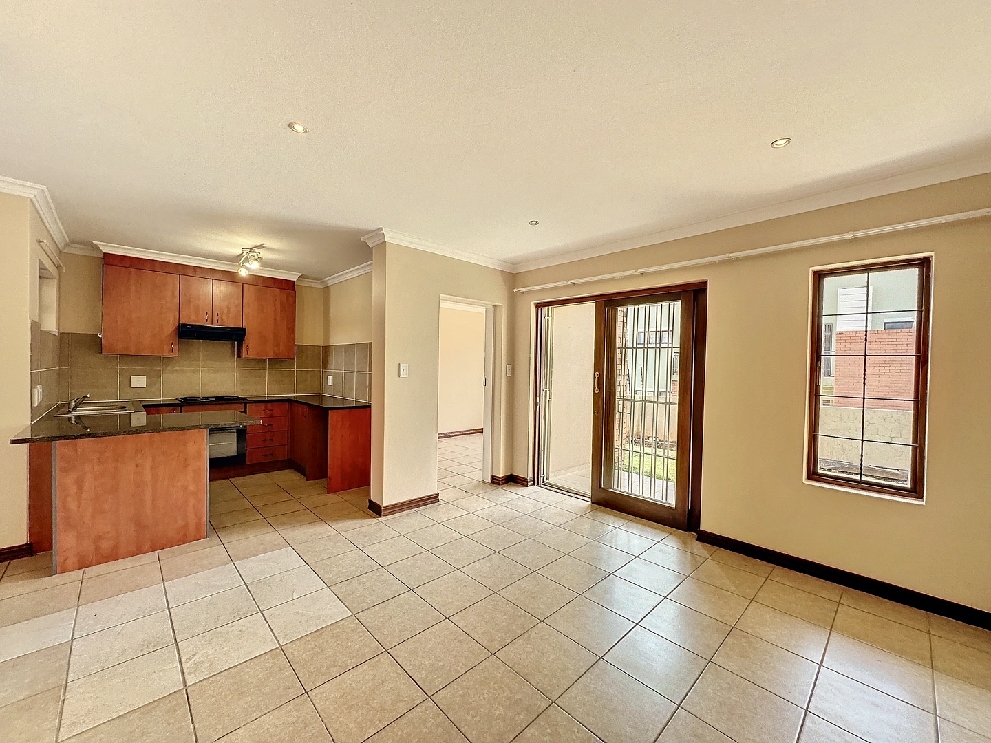 2 Bedroom Property for Sale in Montana Tuine Gauteng