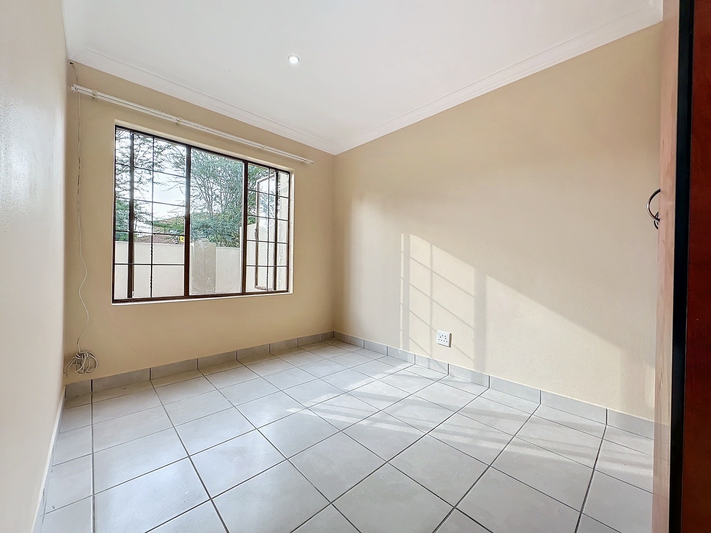 2 Bedroom Property for Sale in Montana Tuine Gauteng