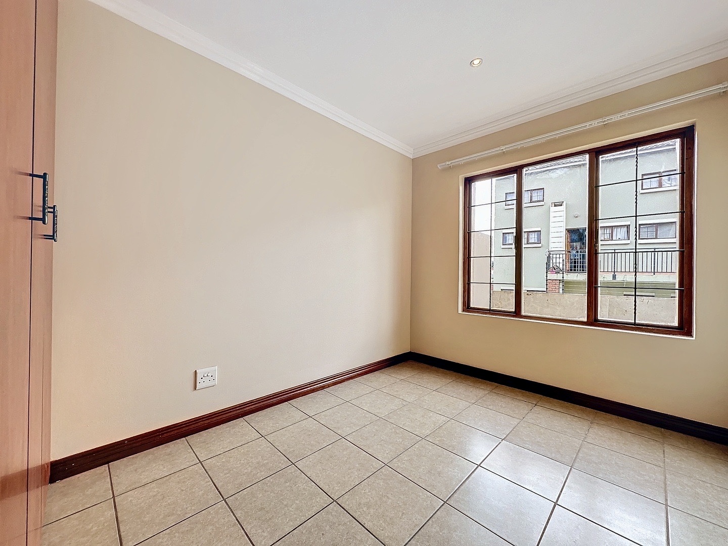 2 Bedroom Property for Sale in Montana Tuine Gauteng