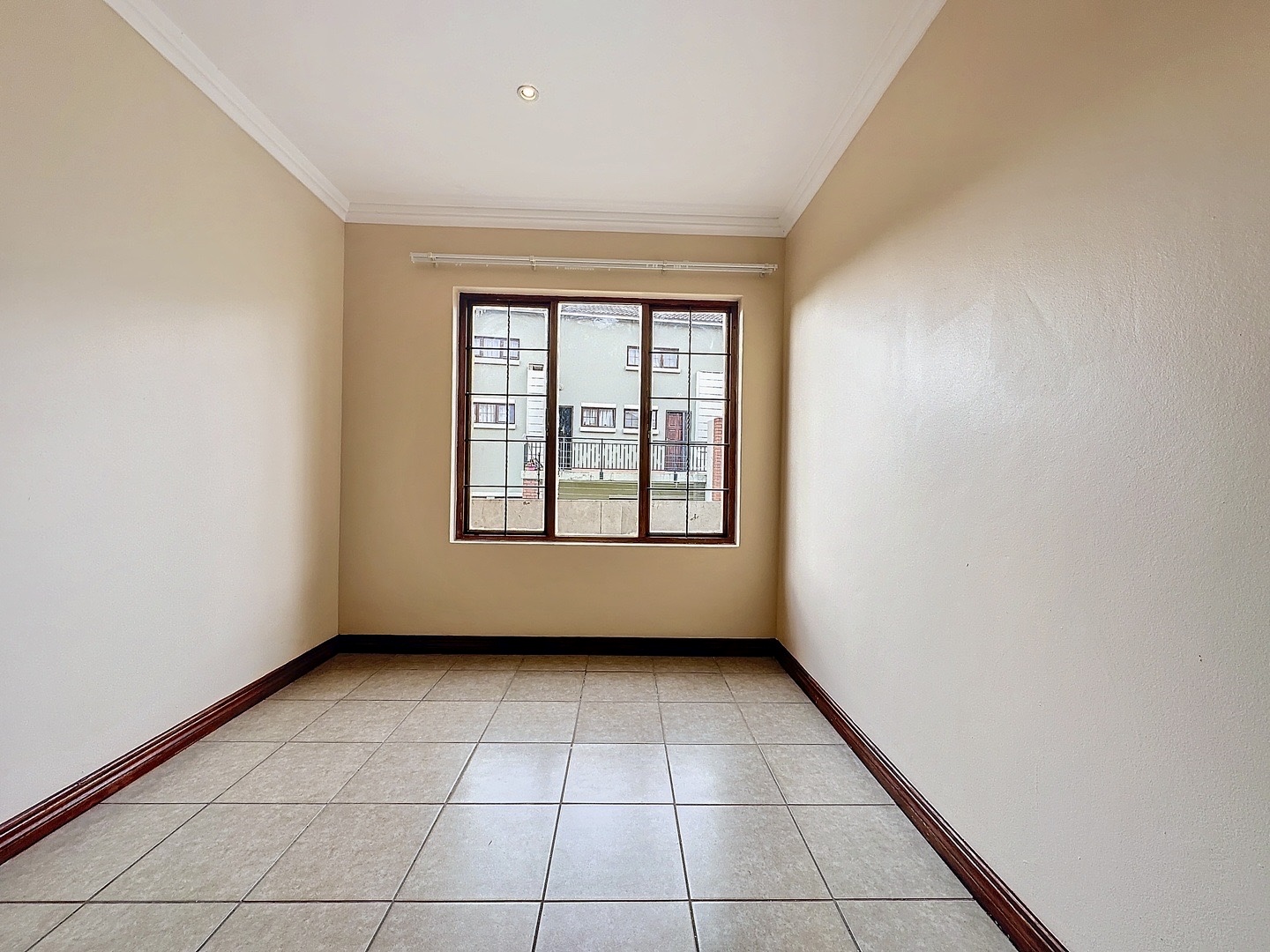 2 Bedroom Property for Sale in Montana Tuine Gauteng