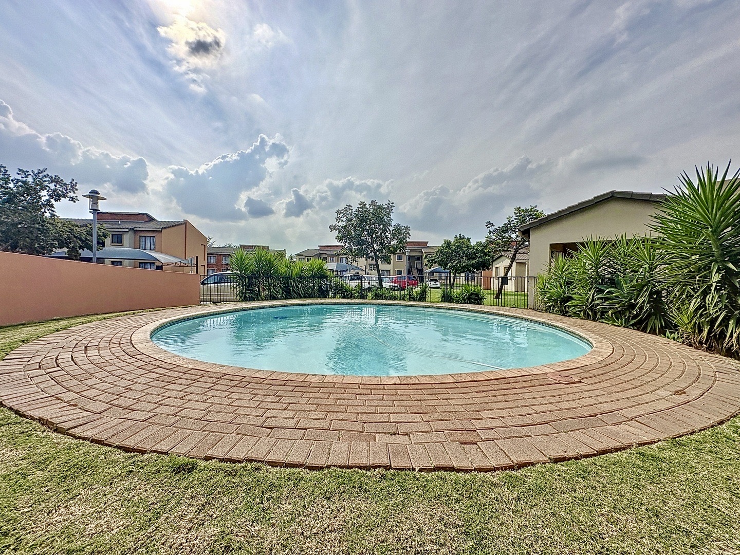 2 Bedroom Property for Sale in Montana Tuine Gauteng