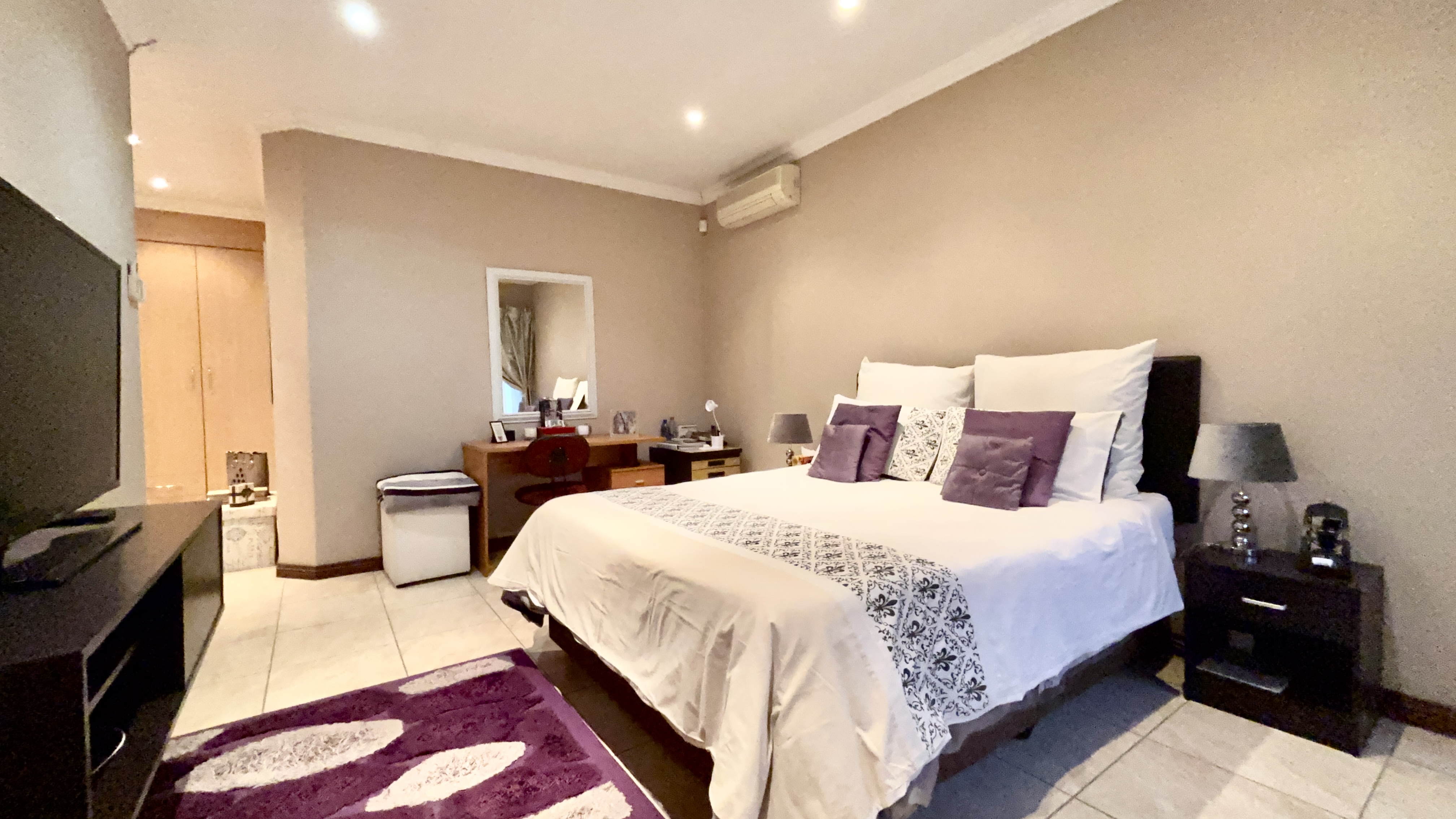 4 Bedroom Property for Sale in Ruimsig Country Estate Gauteng