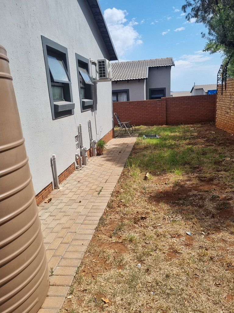 2 Bedroom Property for Sale in Amandasig Gauteng