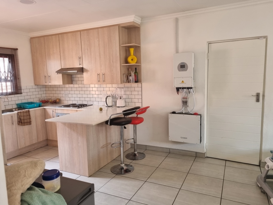 2 Bedroom Property for Sale in Amandasig Gauteng