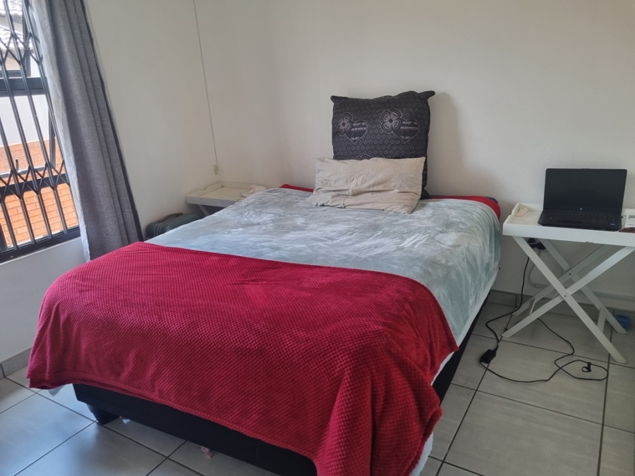 2 Bedroom Property for Sale in Amandasig Gauteng