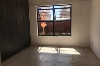 3 Bedroom Property for Sale in Greenstone Crest Gauteng