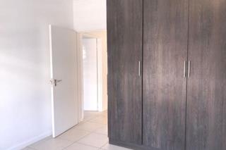 3 Bedroom Property for Sale in Greenstone Crest Gauteng