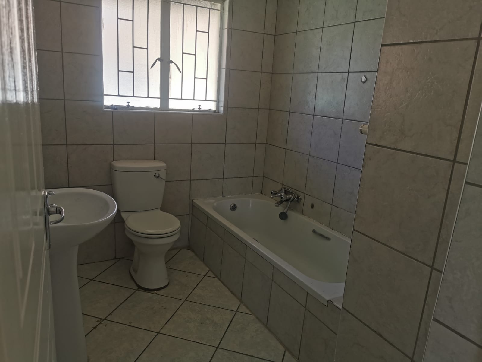 2 Bedroom Property for Sale in Parkdene Gauteng