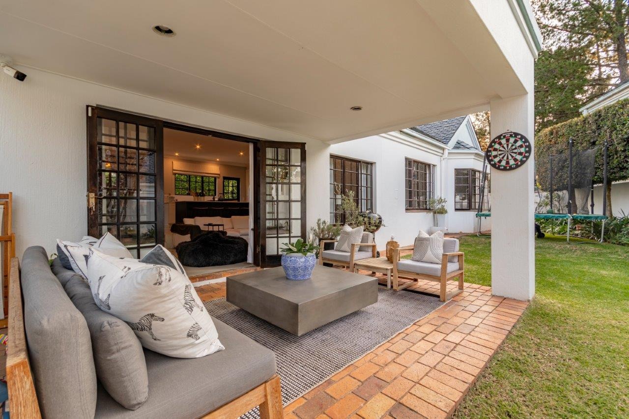 3 Bedroom Property for Sale in Bryanston Gauteng