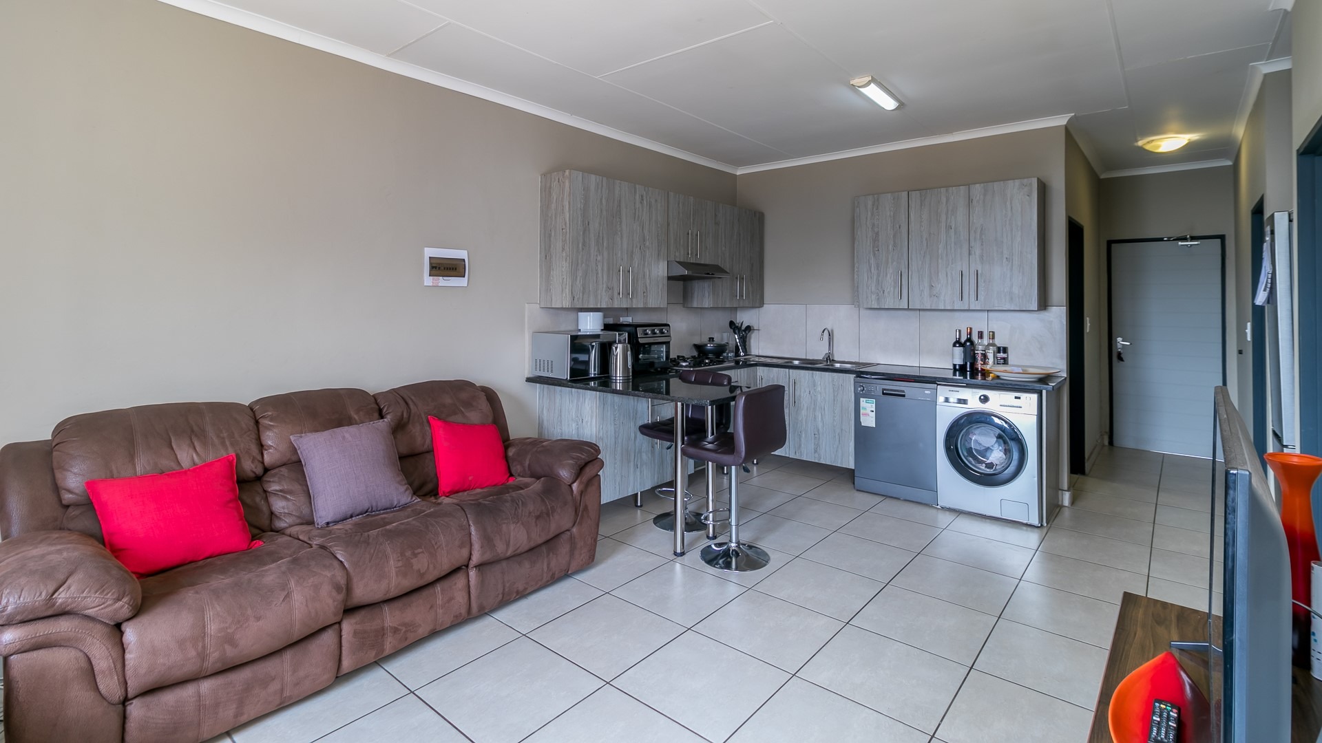 2 Bedroom Property for Sale in Glen Austin Gauteng