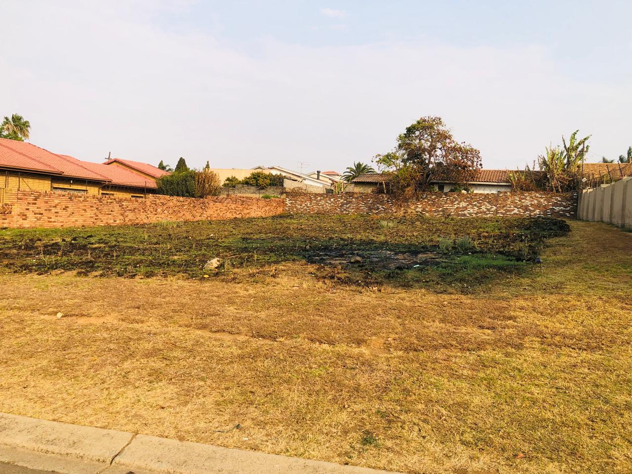 0 Bedroom Property for Sale in Marlboro Gardens Gauteng