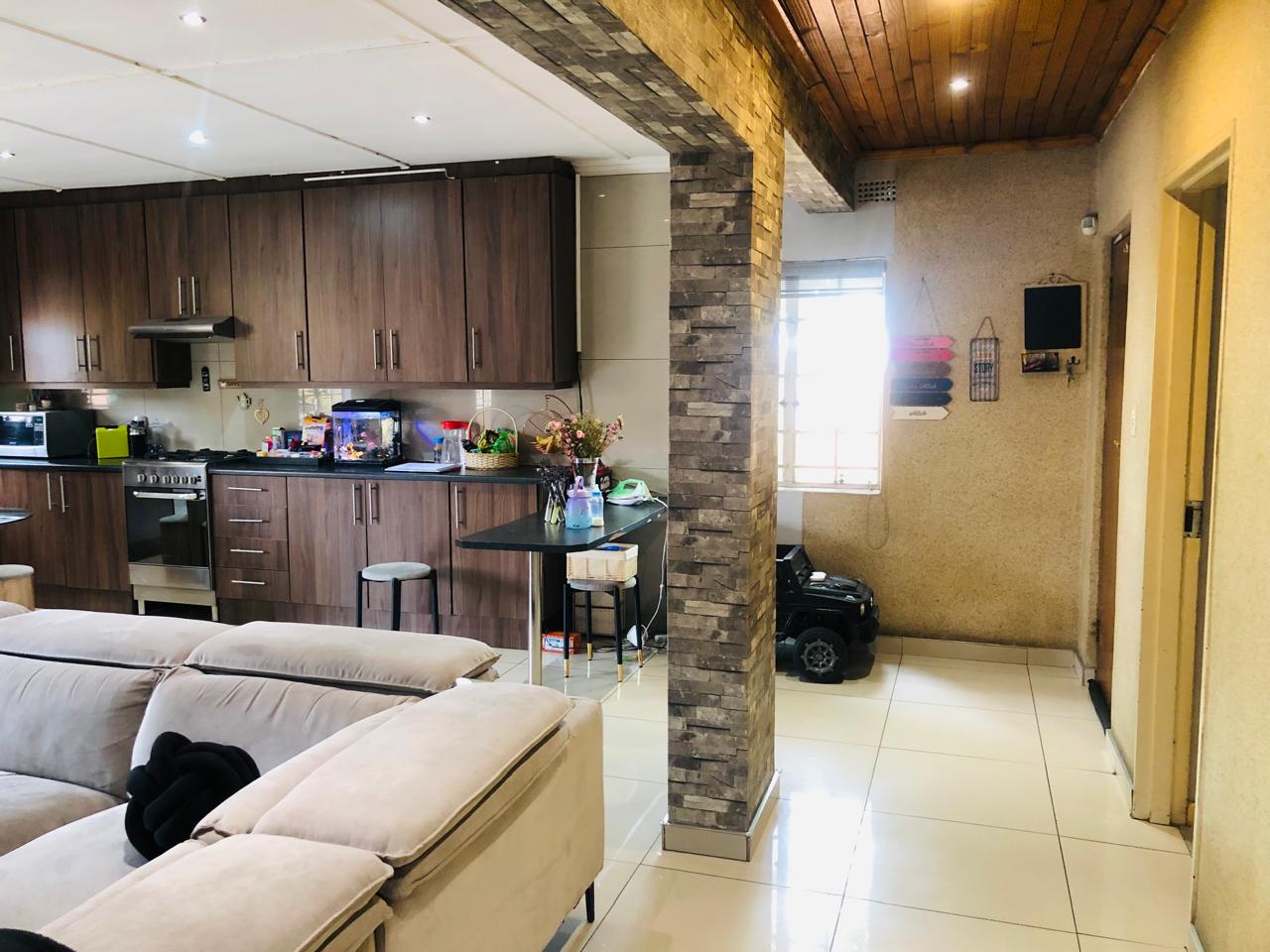 3 Bedroom Property for Sale in Marlboro Gardens Gauteng