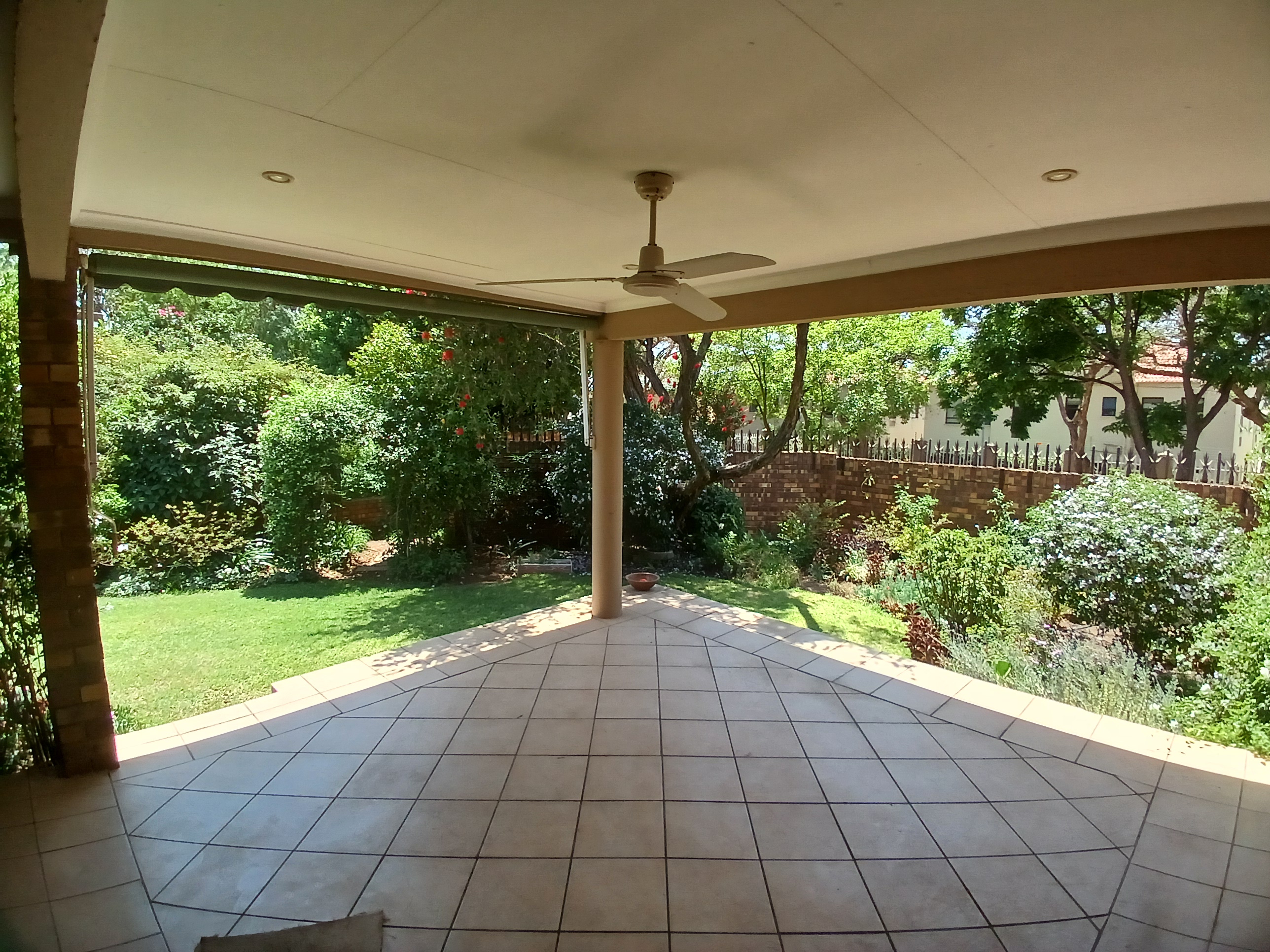 2 Bedroom Property for Sale in Lonehill Gauteng