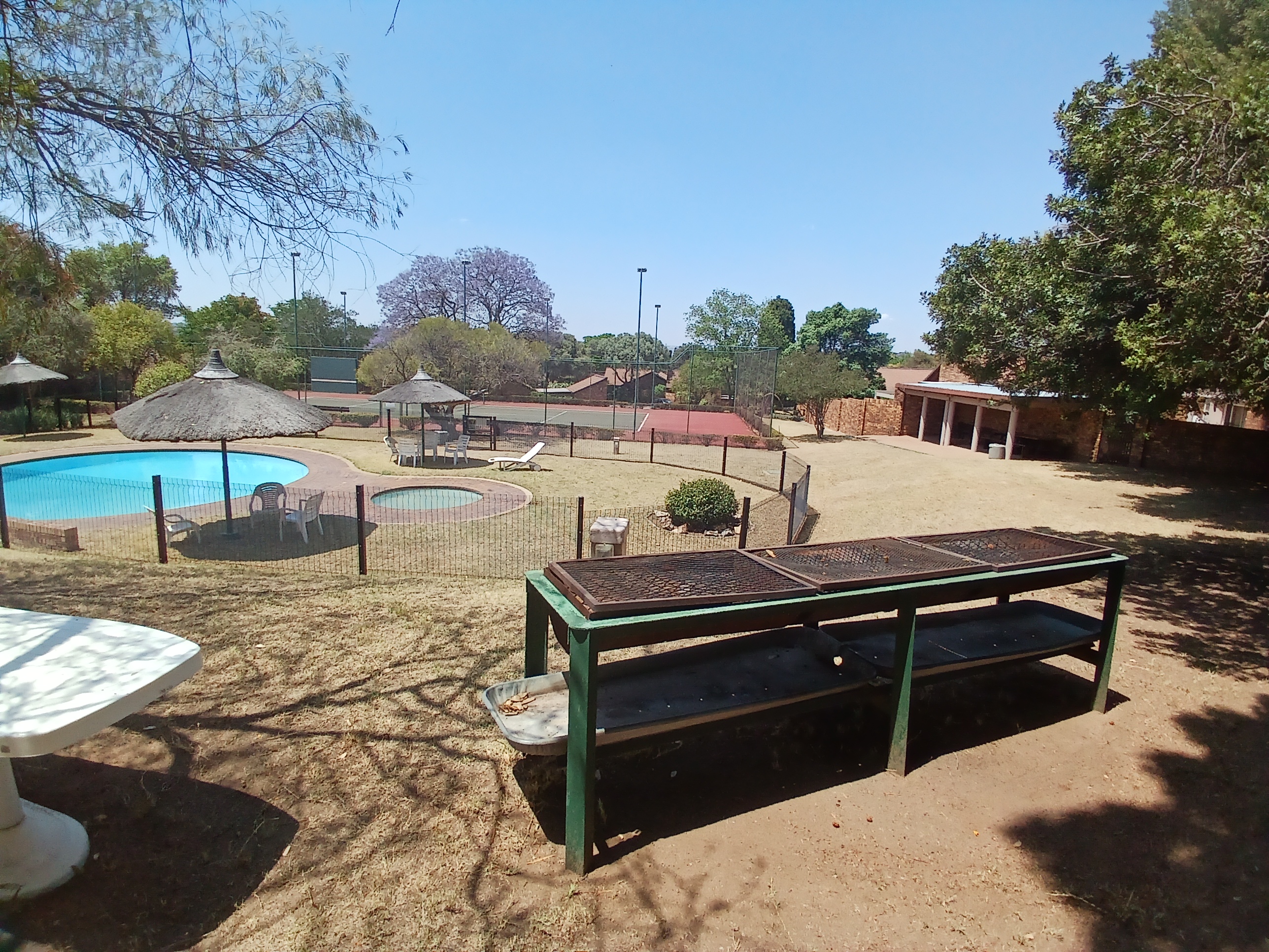 2 Bedroom Property for Sale in Lonehill Gauteng