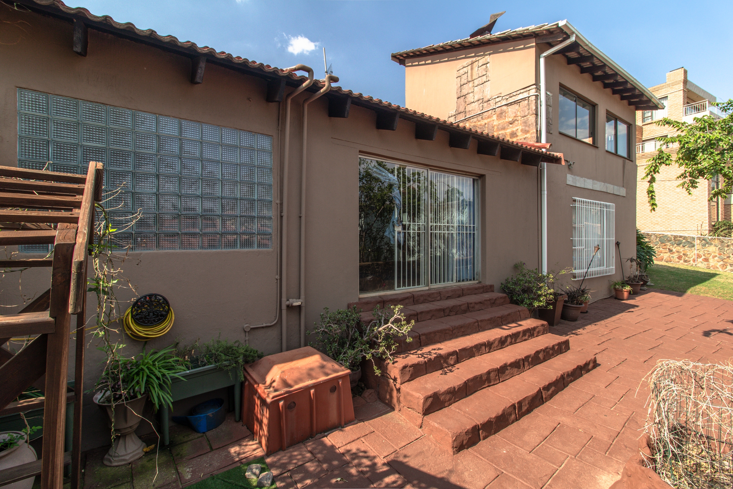 5 Bedroom Property for Sale in Bassonia Gauteng