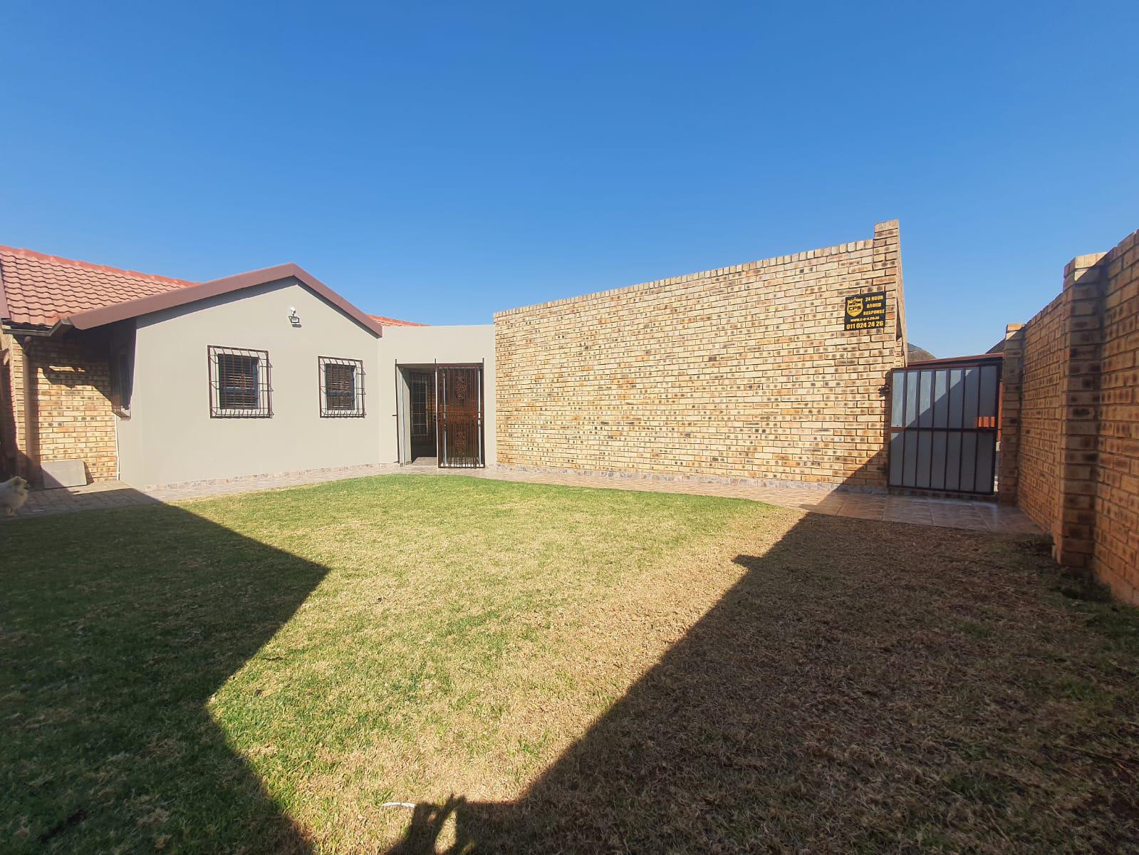 3 Bedroom Property for Sale in Albemarle Gauteng