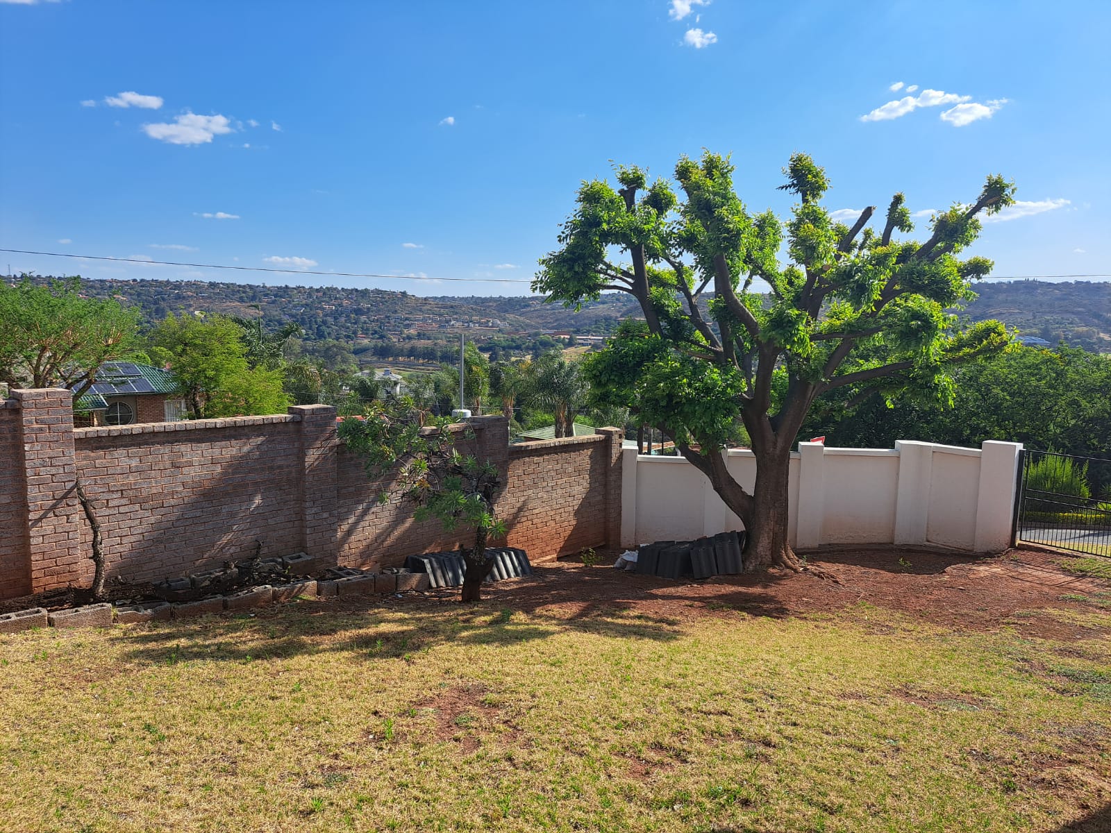 4 Bedroom Property for Sale in Roodekrans Gauteng