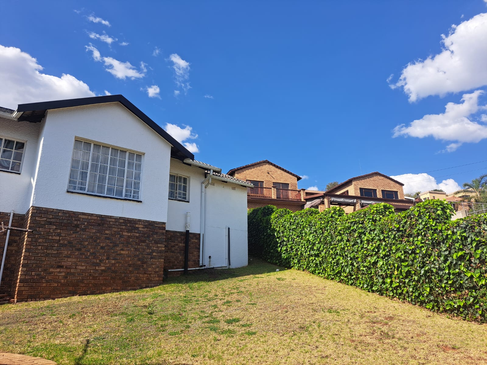 4 Bedroom Property for Sale in Roodekrans Gauteng