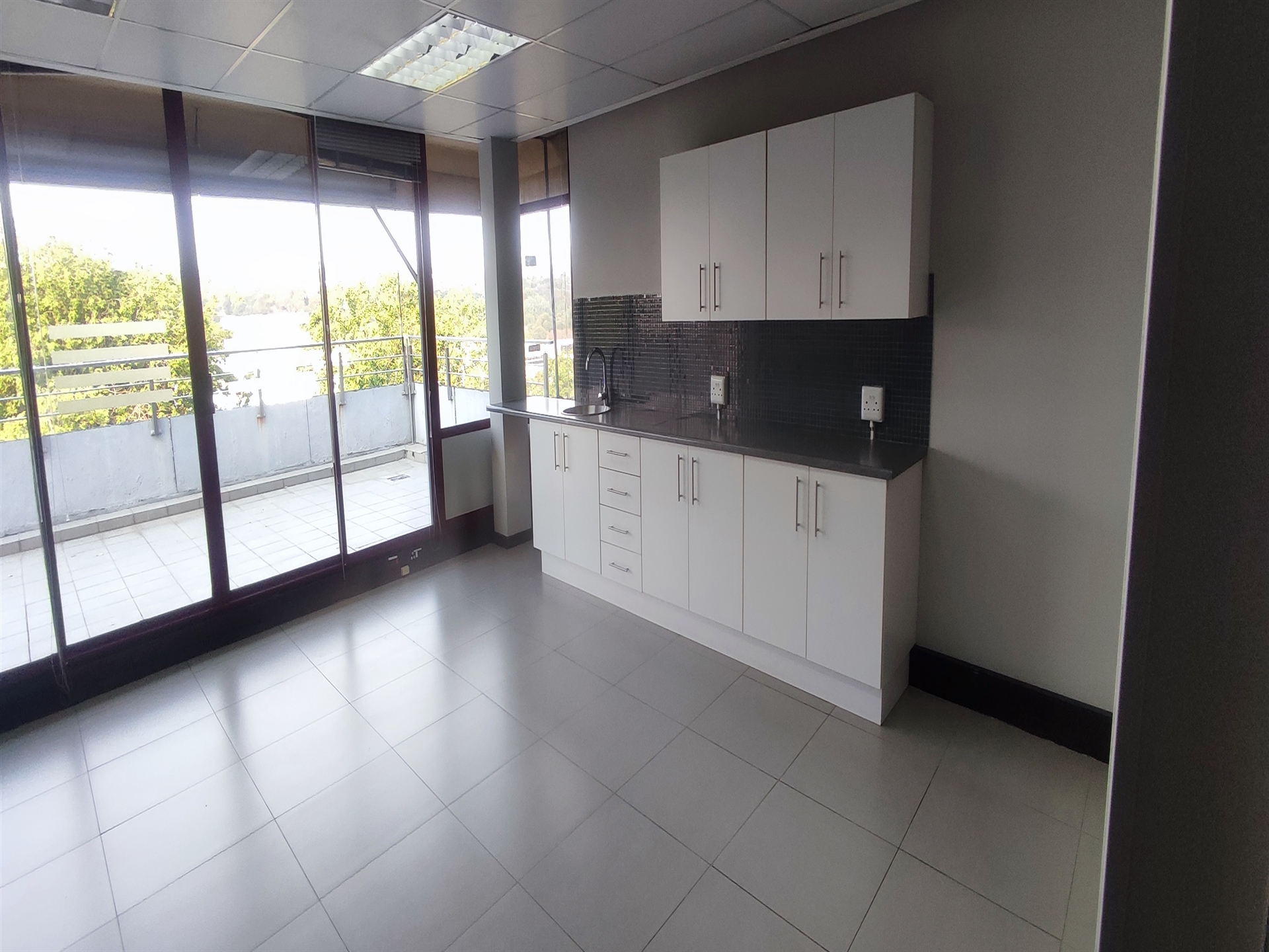 To Let commercial Property for Rent in Cresta Gauteng