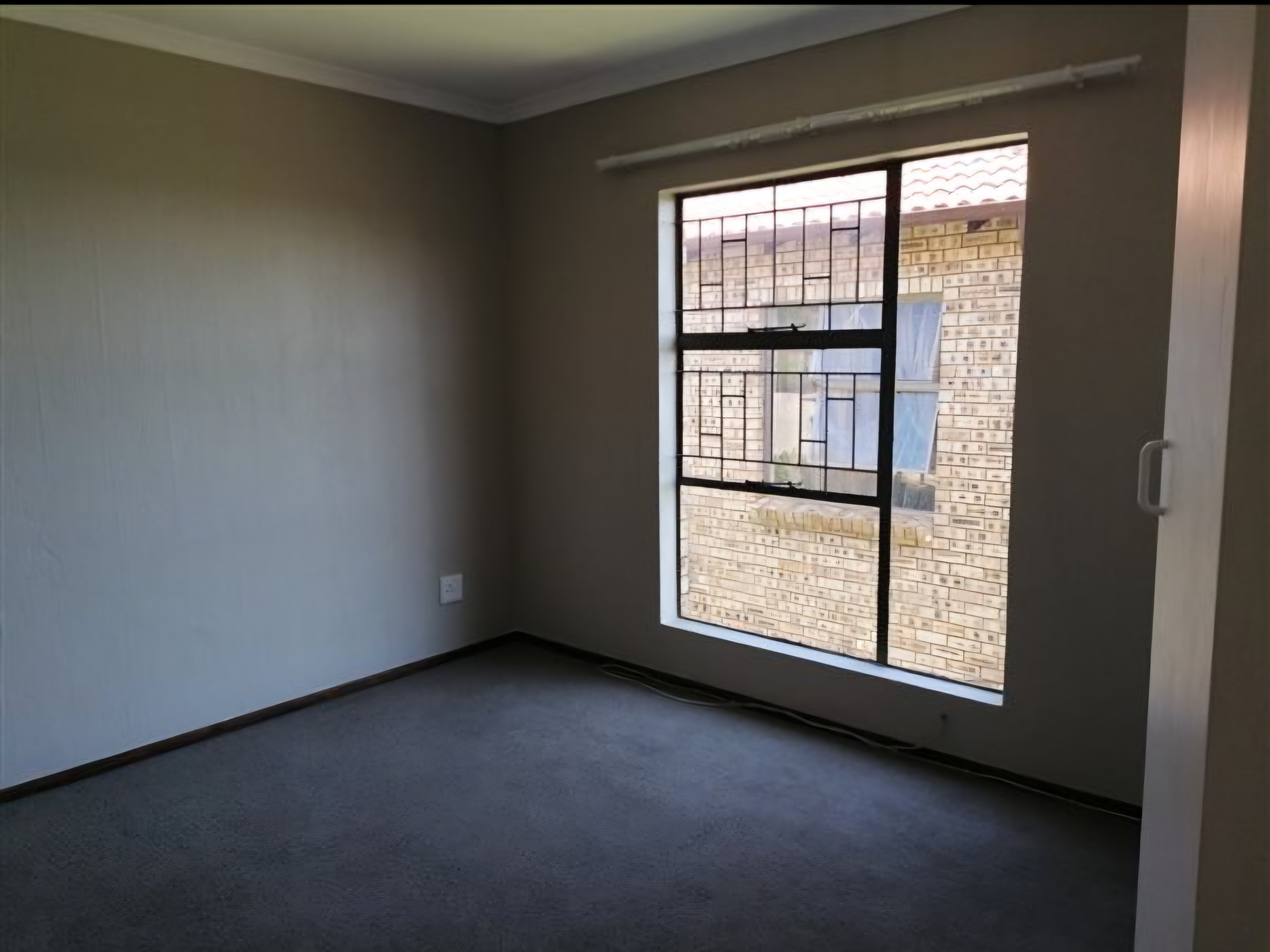 To Let 2 Bedroom Property for Rent in Amorosa Gauteng