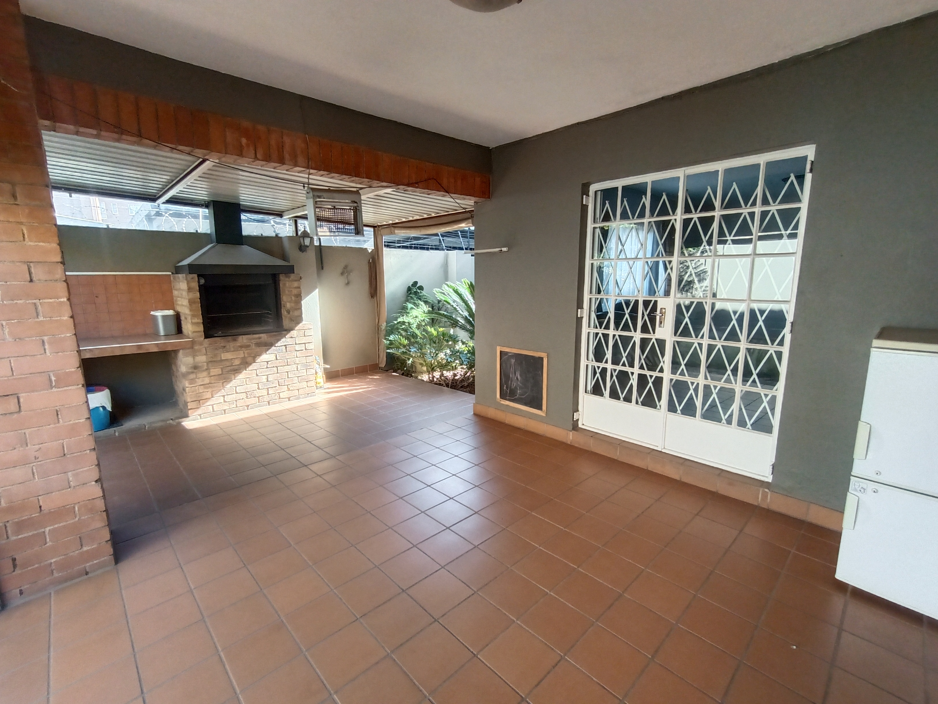 To Let 3 Bedroom Property for Rent in Lambton Gauteng