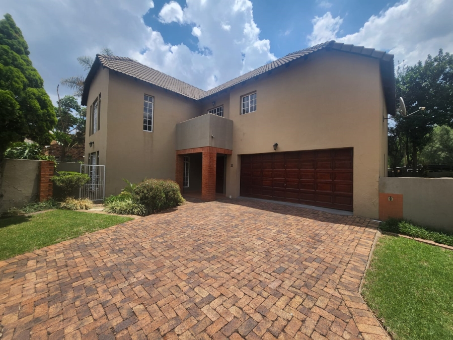 To Let 3 Bedroom Property for Rent in Lambton Gauteng