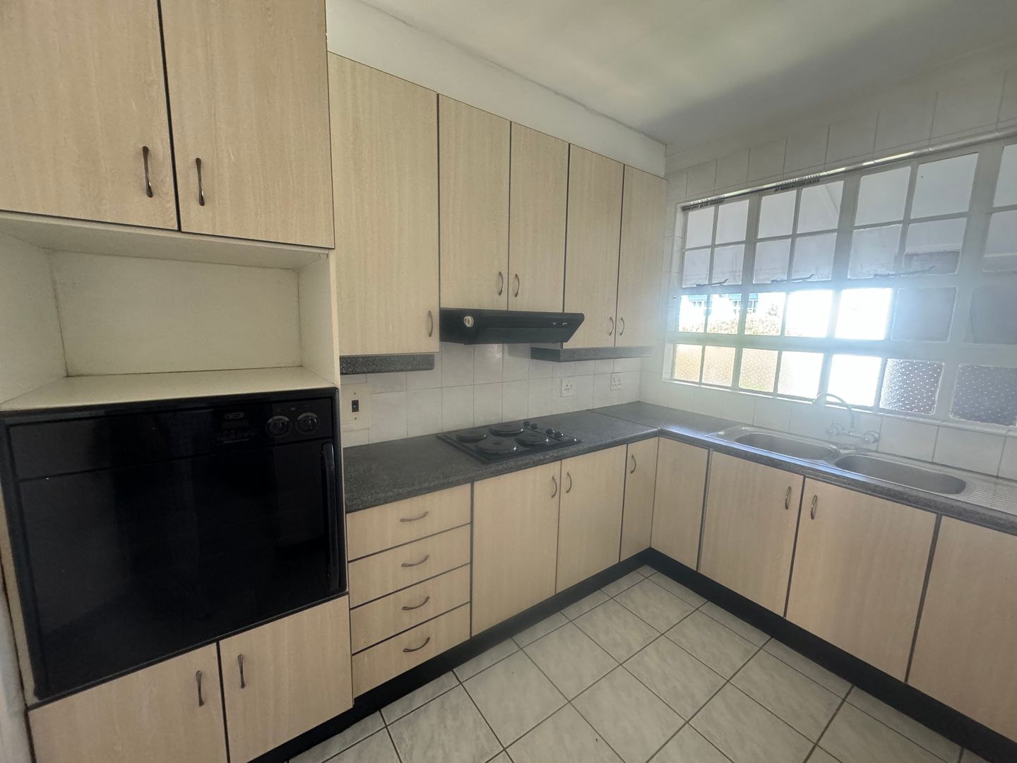 To Let 3 Bedroom Property for Rent in Parkhill Gardens Gauteng