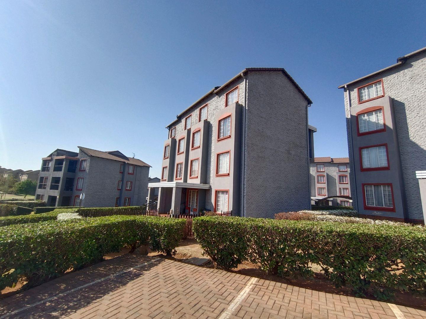 To Let 2 Bedroom Property for Rent in Castleview Gauteng