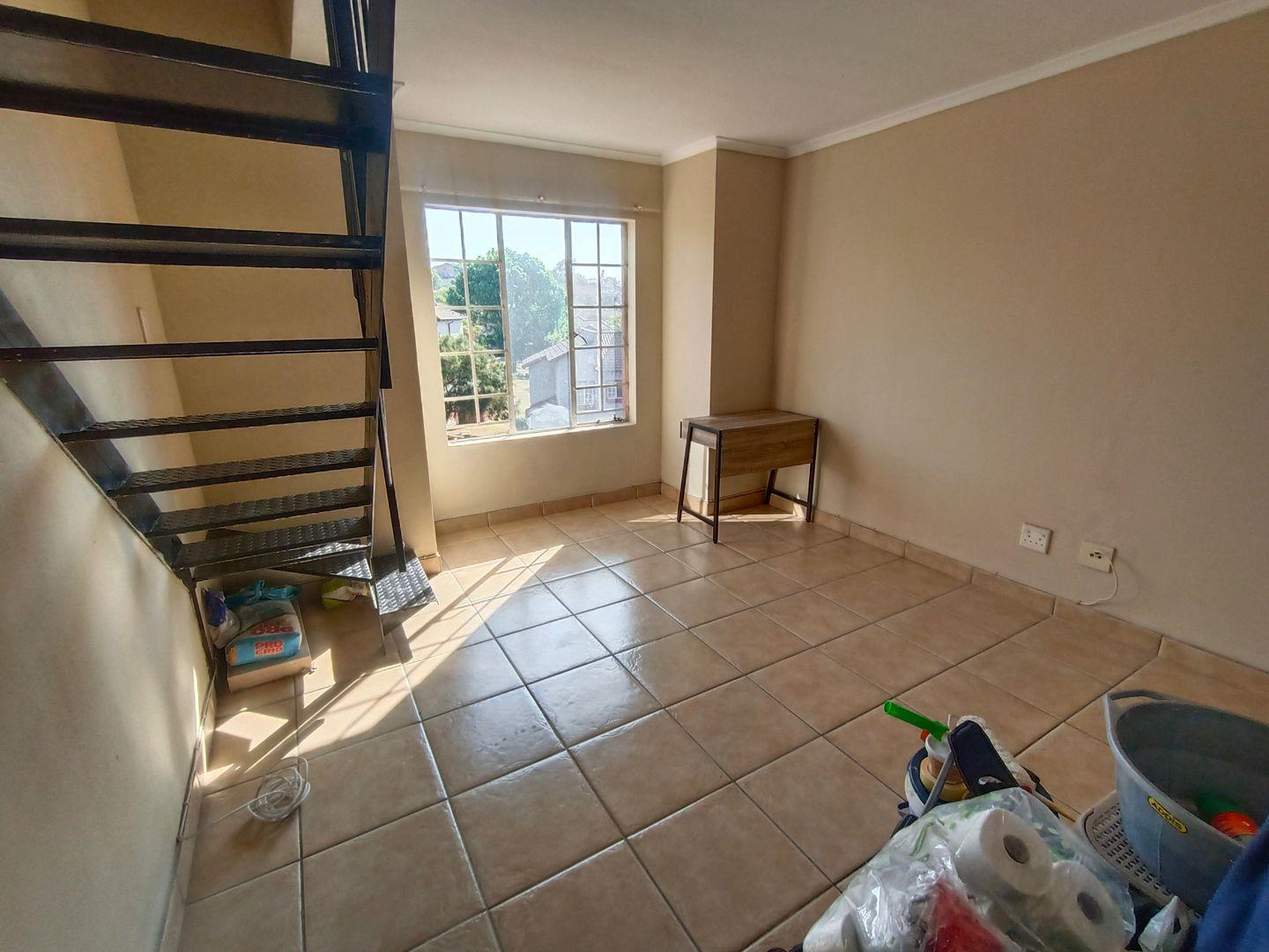 To Let 2 Bedroom Property for Rent in Castleview Gauteng