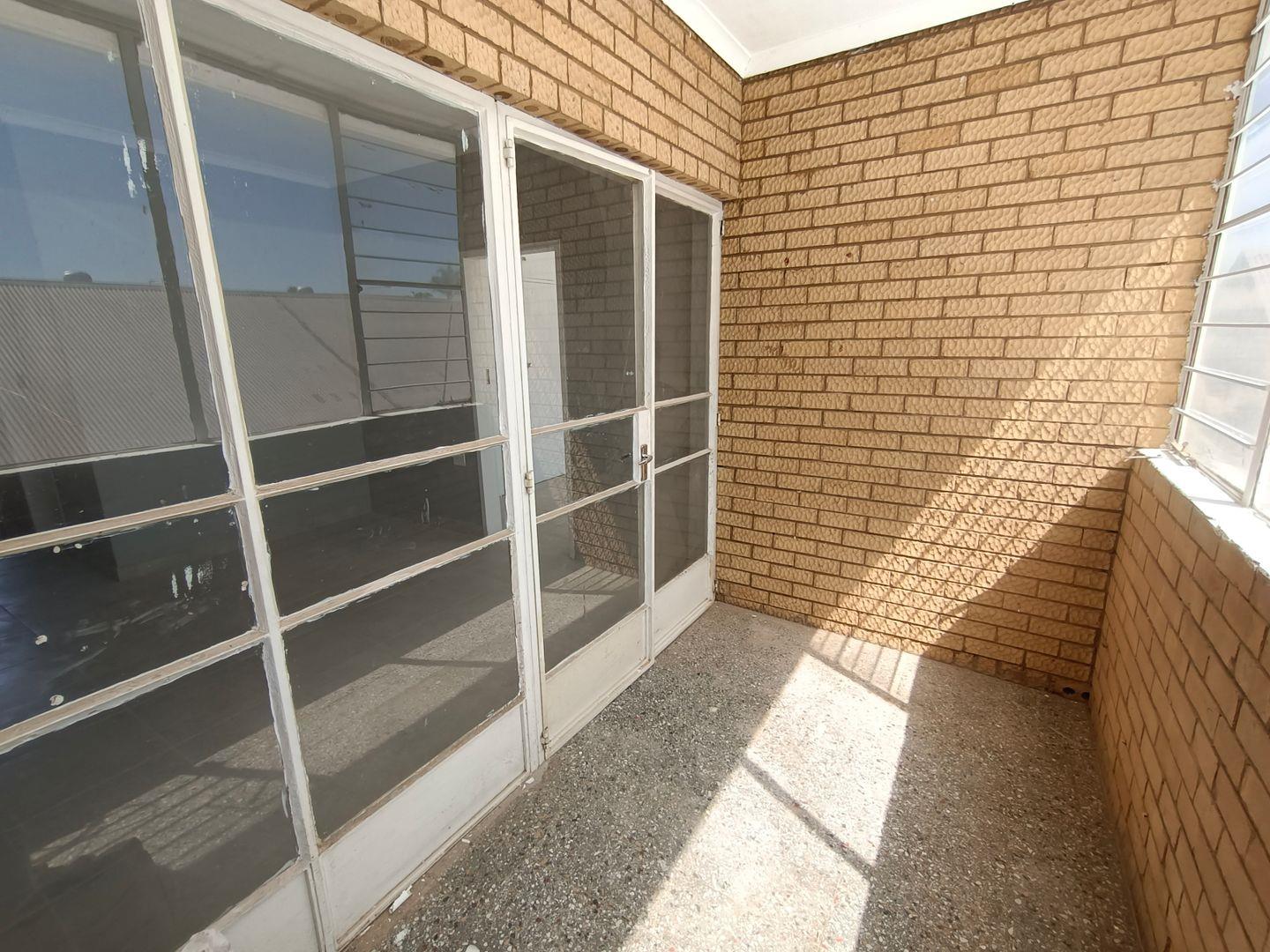 To Let 1 Bedroom Property for Rent in Jansenpark Gauteng