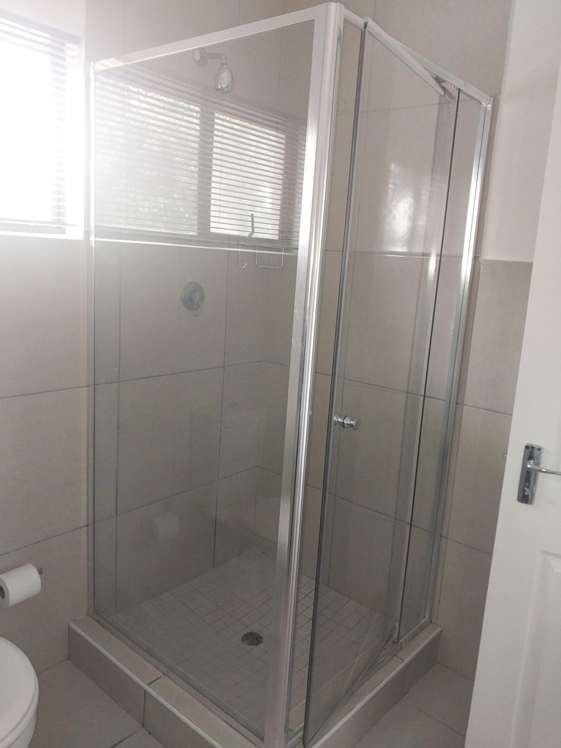 To Let 2 Bedroom Property for Rent in Lambton Gauteng